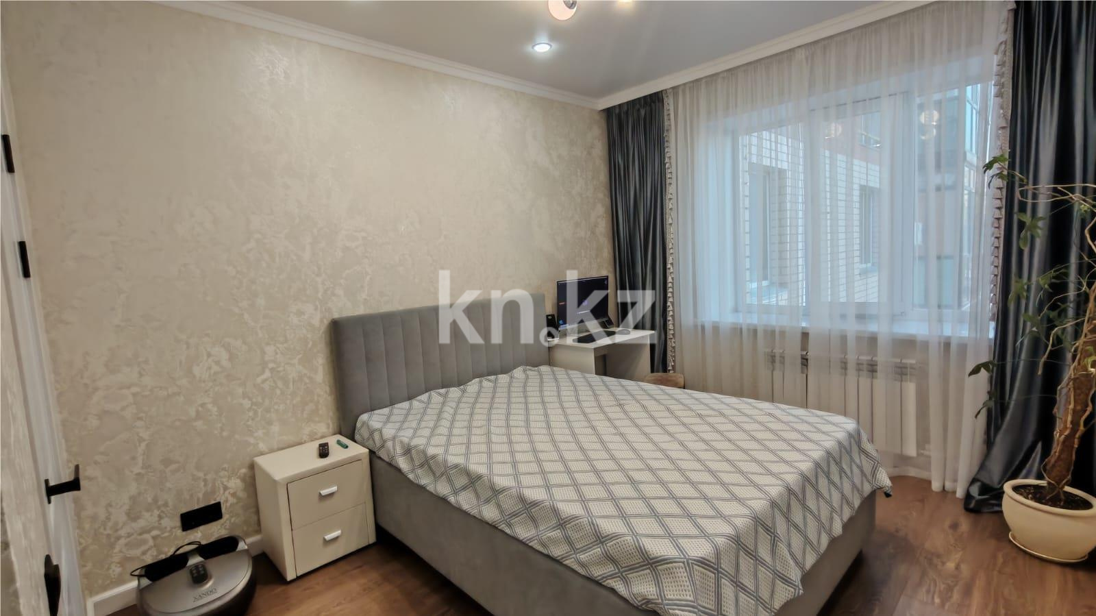 Продажа 4-комнатной квартиры, 115 м², ул. Букетова - Продажа квартир в Караганде фото 12 из 29