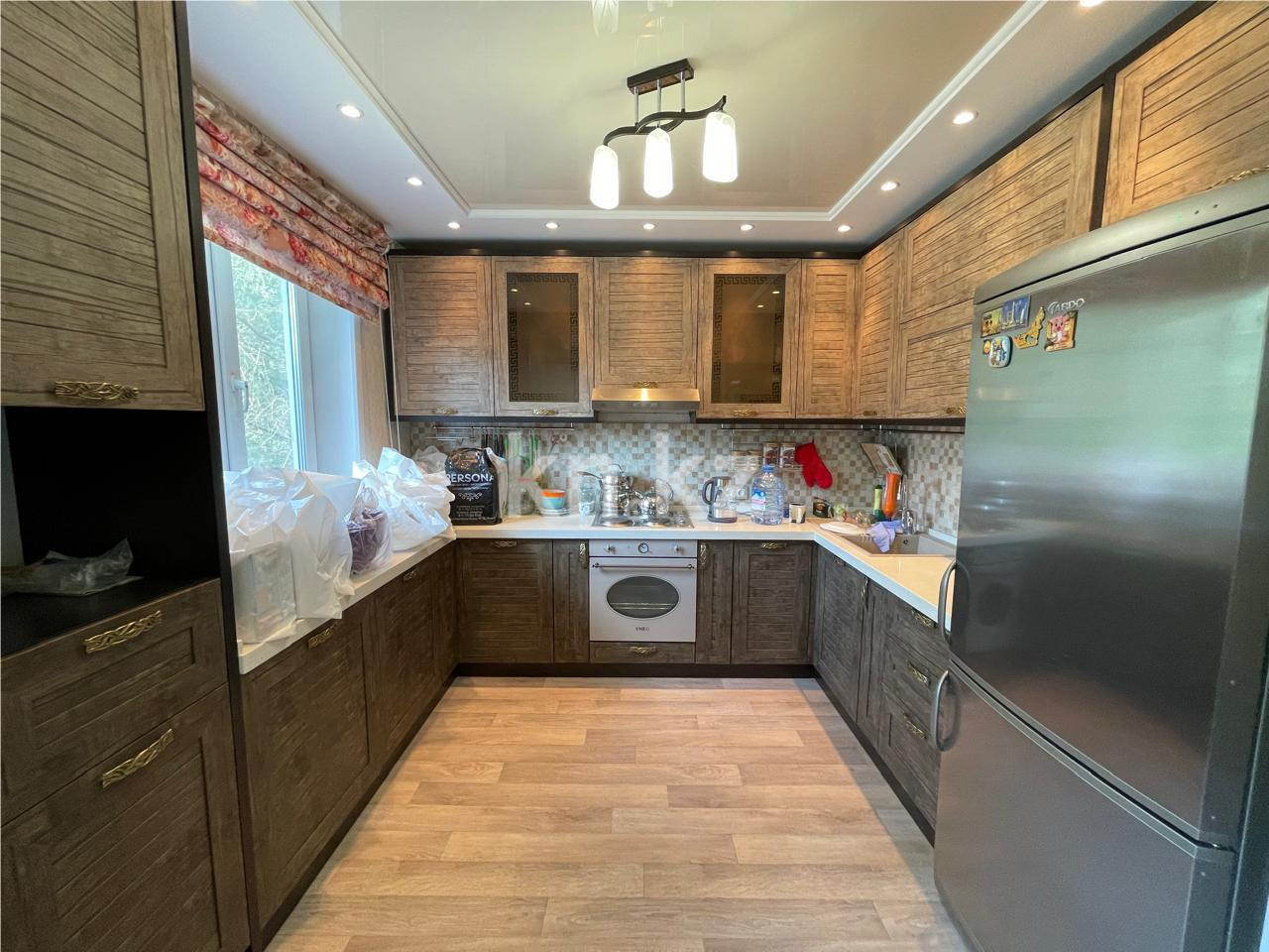 Продажа 4-комнатной квартиры, 93 м² в Караганде - фото 11