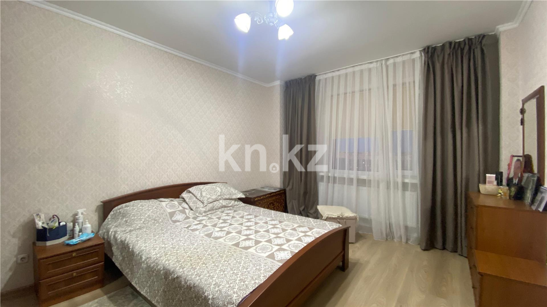 Продажа 3-комнатной квартиры, 87 м², пр. Шахтеров - Продажа  трехкомнатных квартир в Караганде фото 3 из 13