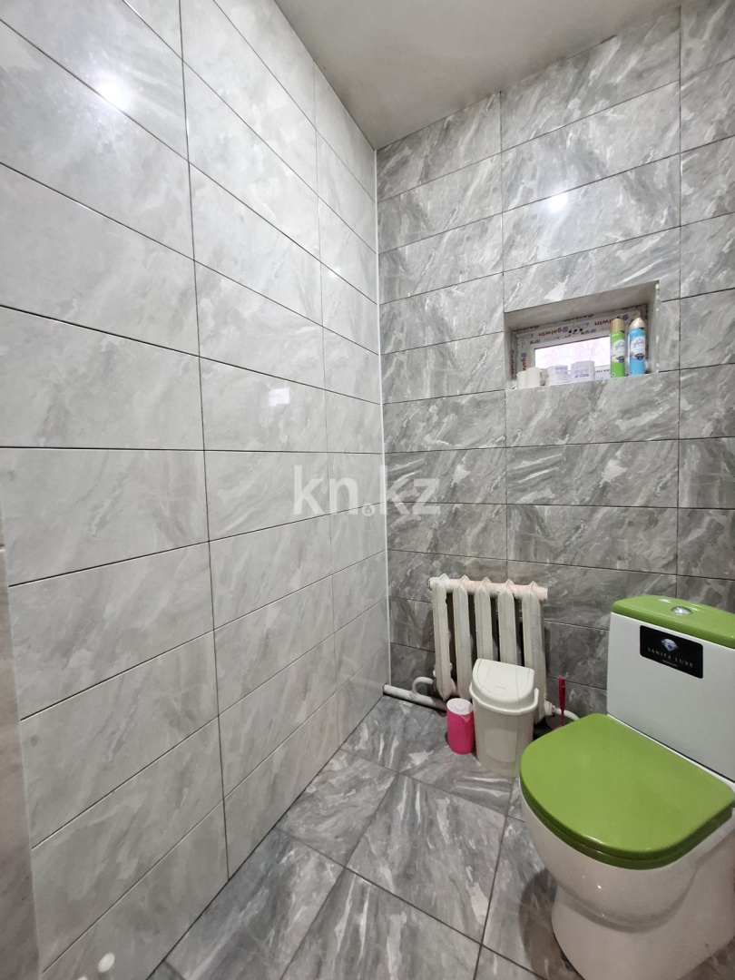 Продажа 5-комнатного дома, 225 м², пер. Аксайский - Продажа домов и коттеджей в Караганде фото 13 из 17