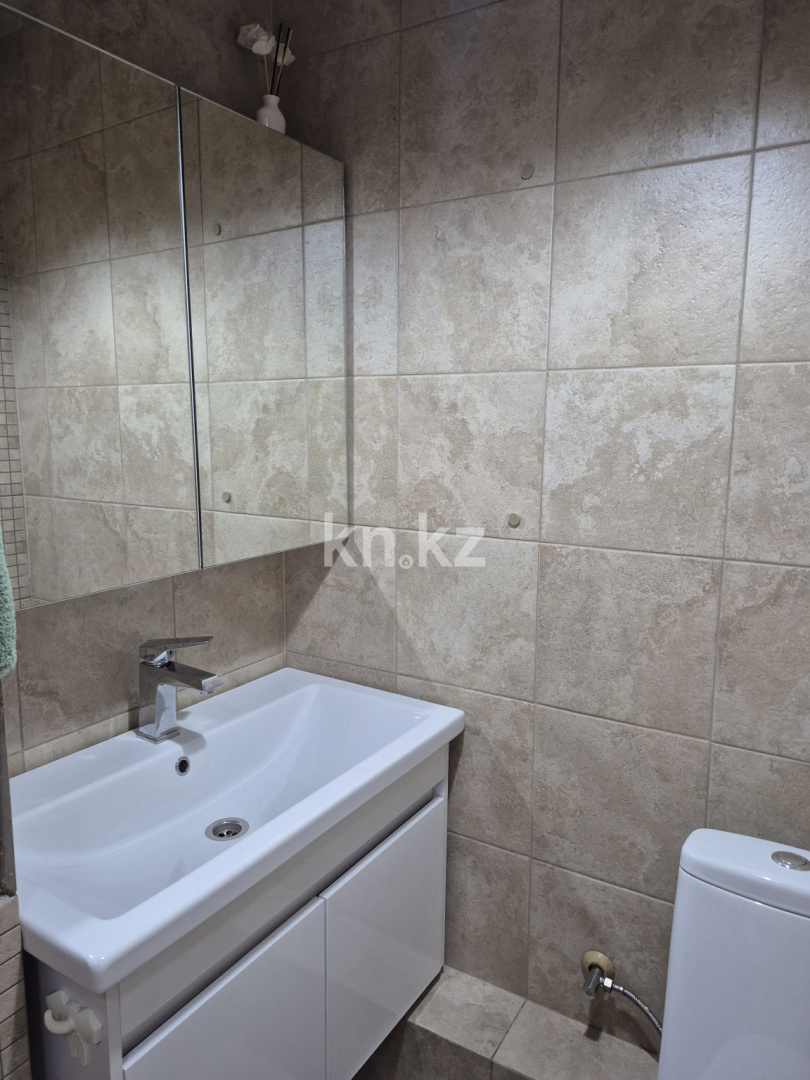 Продажа 4-комнатной квартиры, 94.8 м², пр. Достык, дом  103/40 - ул. Госпитальная - Продажа  четырехкомнатных квартир в Алматы фото 14 из 20