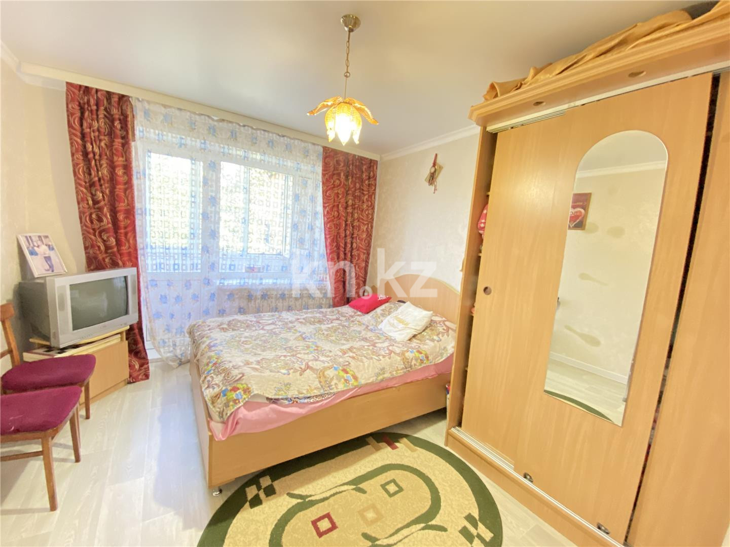 Продажа 4-комнатной квартиры, 62 м², мкр-н 21 - Продажа  четырехкомнатных квартир в Караганде фото 6 из 17