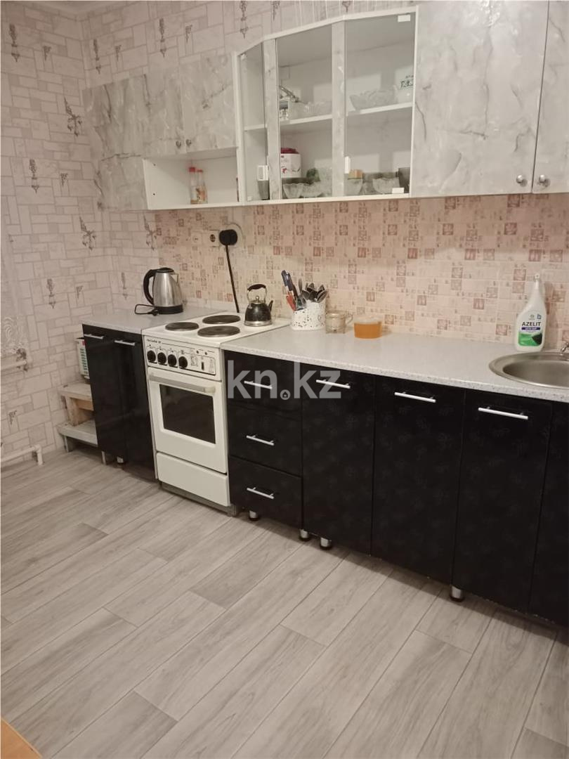 Продажа 2-комнатной квартиры, 52 м², мкр-н Мамраева (Восток-5) - Продажа квартир в Караганде фото 9 из 18