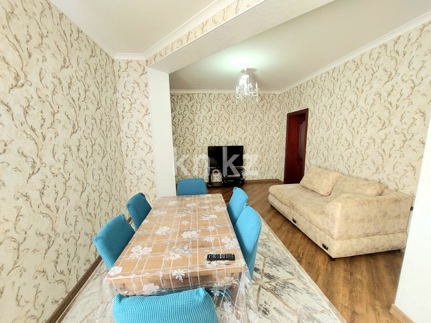 Продажа 6-комнатного дома, 252 м², ул. Сырым батыра, дом  64 - Продажа квартир в Шымкенте фото 21 из 40