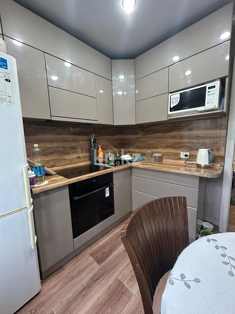 Продажа 2-комнатной квартиры, 46 м² в Усть-Каменогорске - фото 2