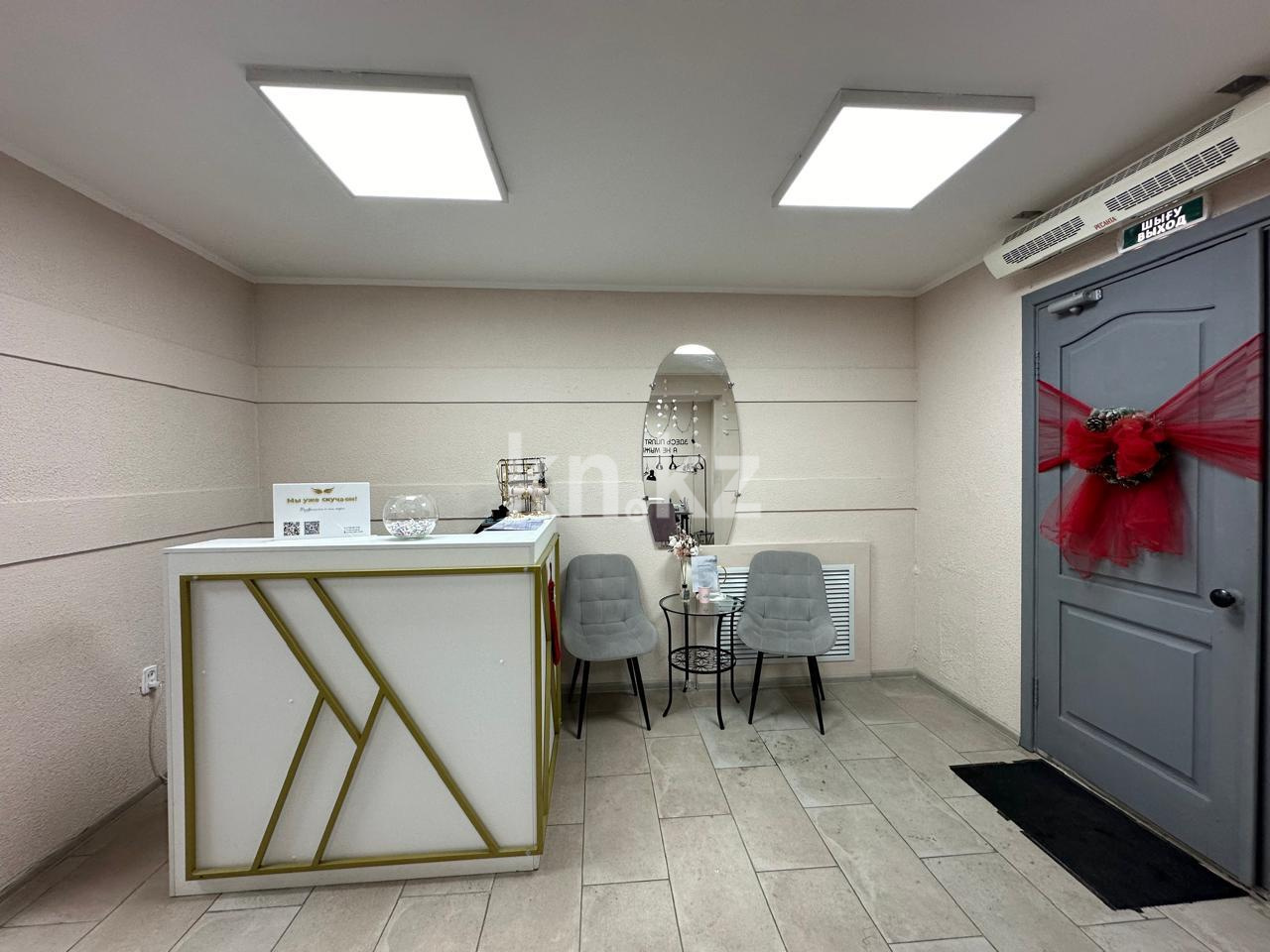 Продажа , 70 м², ул. Абая - Продажа квартир в Темиртау фото 1 из 8