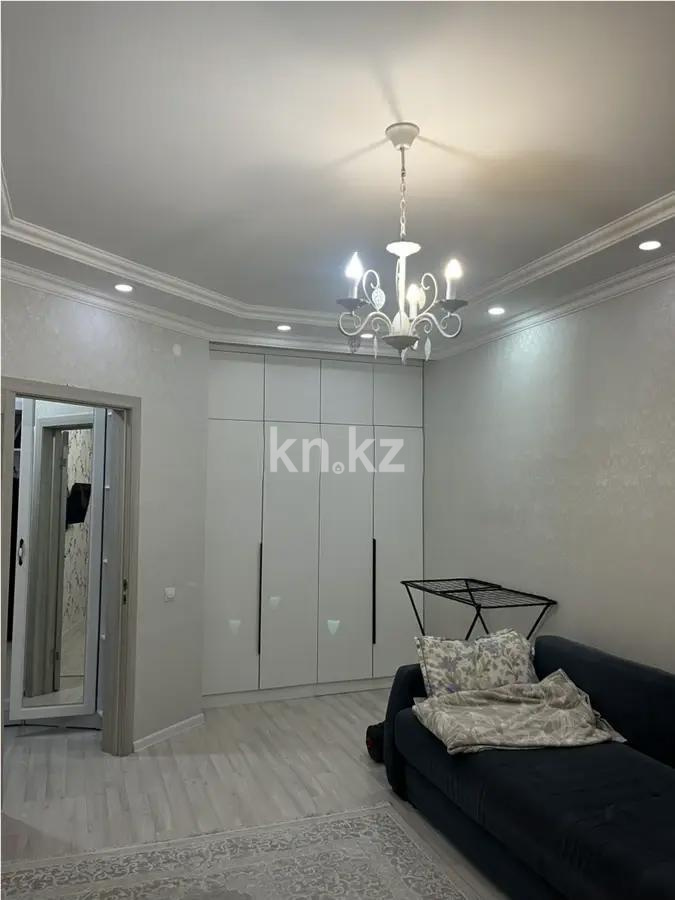 Продажа 1-комнатной квартиры, 36 м², пр. Кошкарбаева, дом  29 - Продажа квартир в Казахстане фото 2 из 5