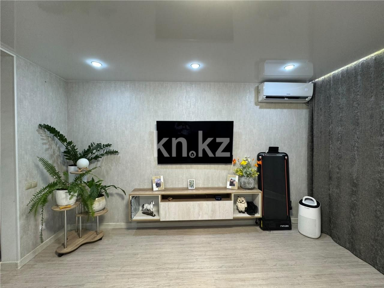Продажа 3-комнатной квартиры, 70 м² - Продажа недвижимости в Караганде - страница 3 фото 2 из 10
