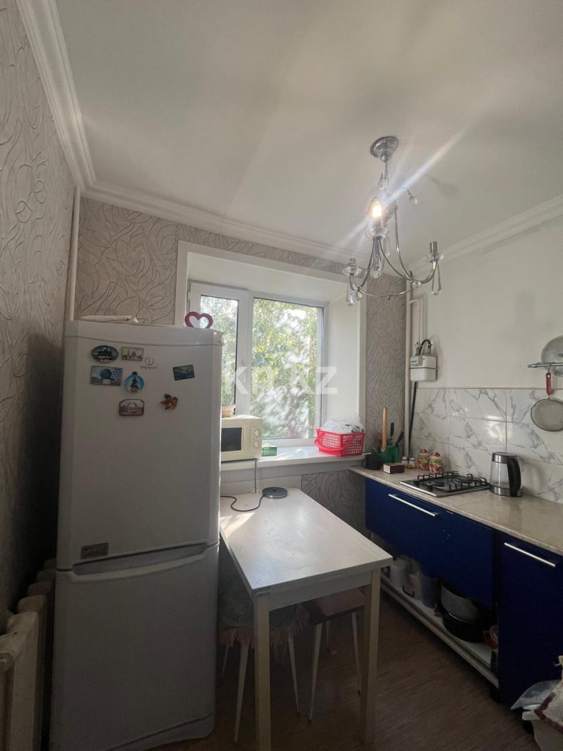 Продажа 3-комнатной квартиры, 58 м², ул. Язева, дом  11 в Караганде - фото 6