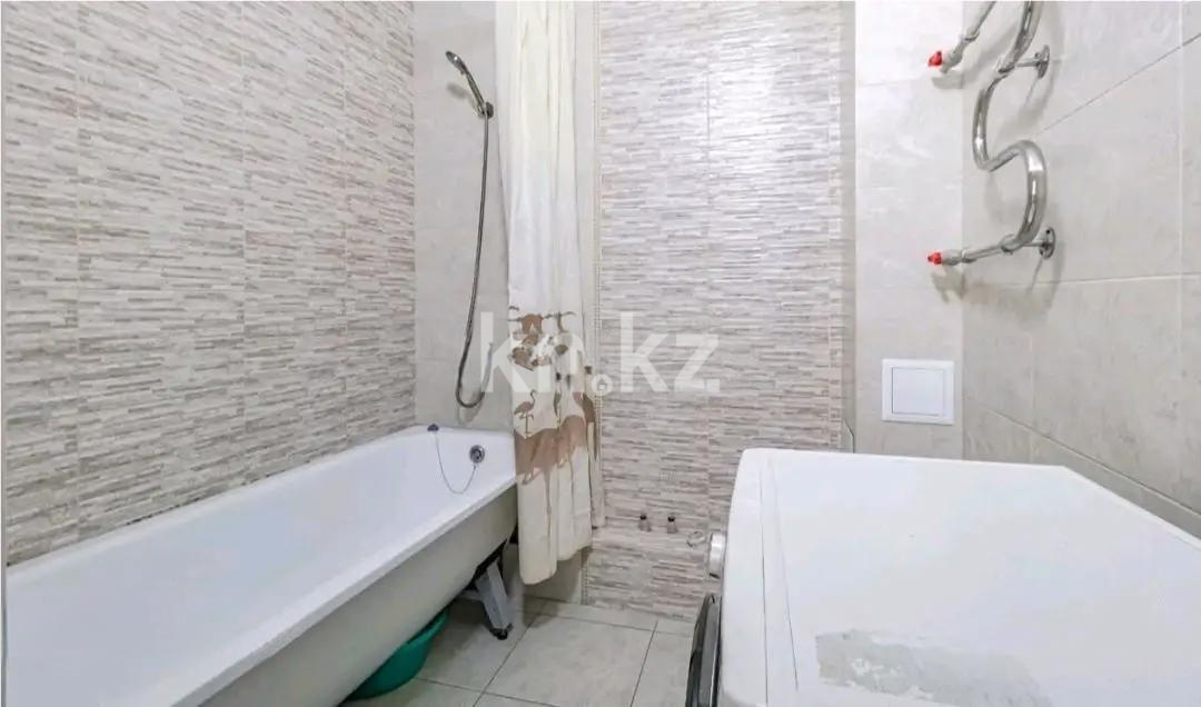 Продажа 3-комнатной квартиры, 75.3 м², ул. Азербаева, дом  14 в Астане - фото 4