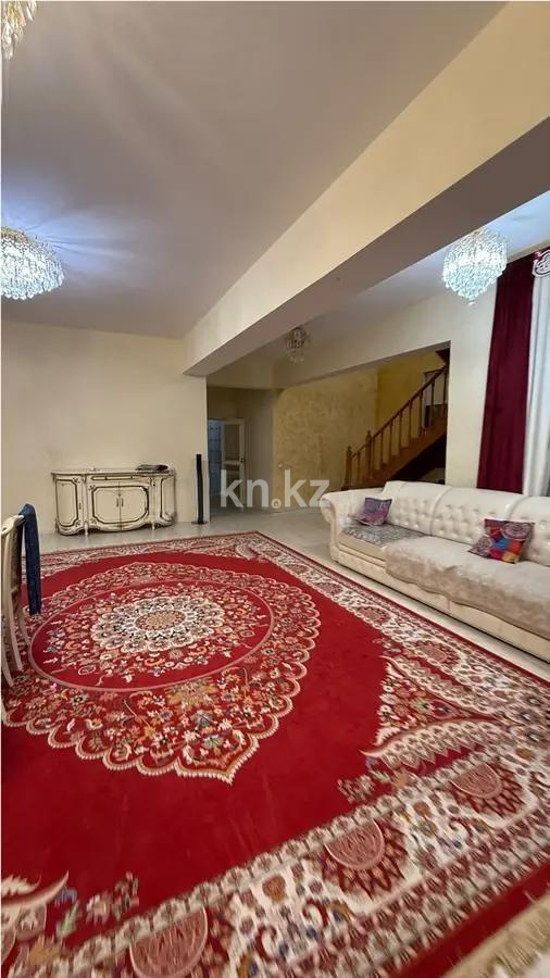 Продажа 3-комнатной квартиры, 290 м², ул. Кенесары, дом  42 - Продажа  трехкомнатных квартир в Астане без посредников фото 2 из 12