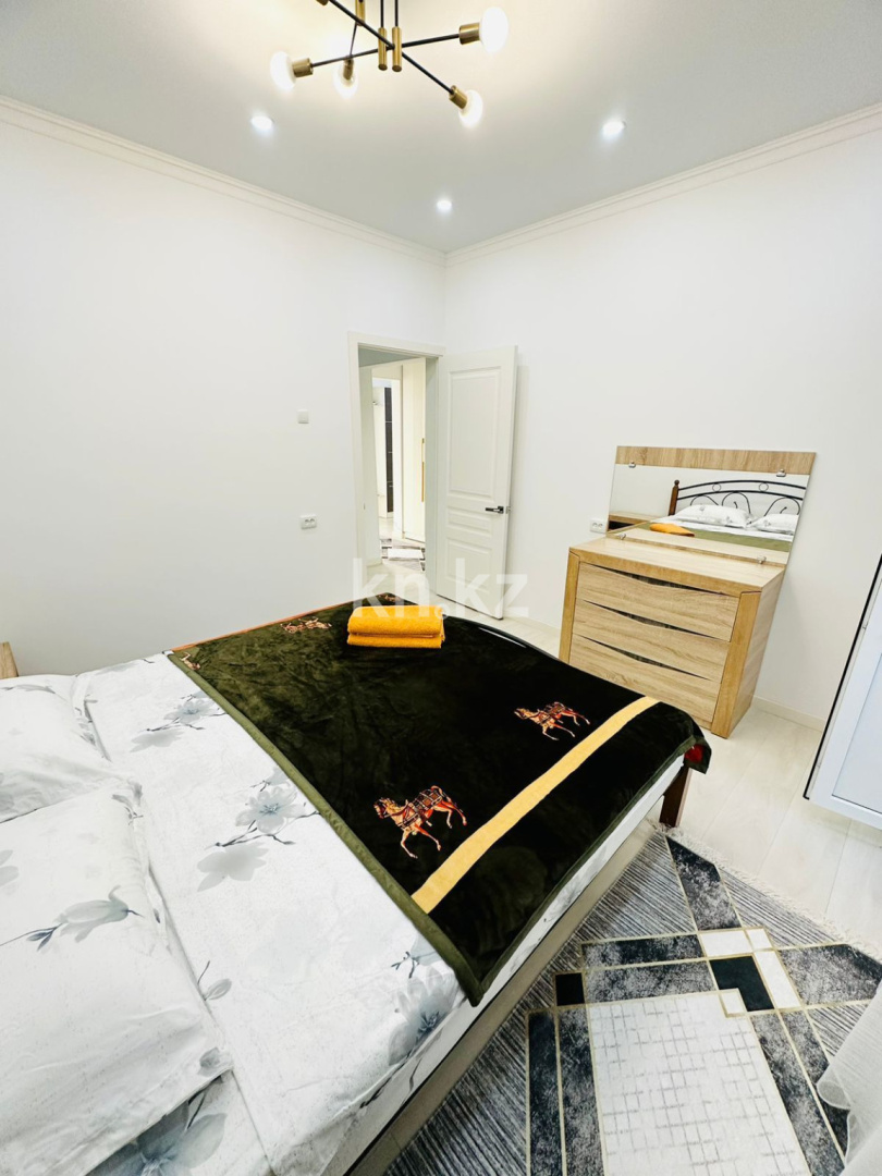 Аренда 2-комнатной квартиры посуточно, 54 м², мкр-н Аксай-4, дом  15 - ул. Жубанова в Алматы - фото 2