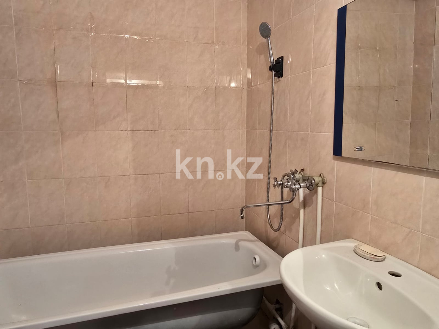 Продажа 1-комнатной квартиры, 42.4 м² - Недвижимость в Казахстане - страница 3 фото 8 из 9