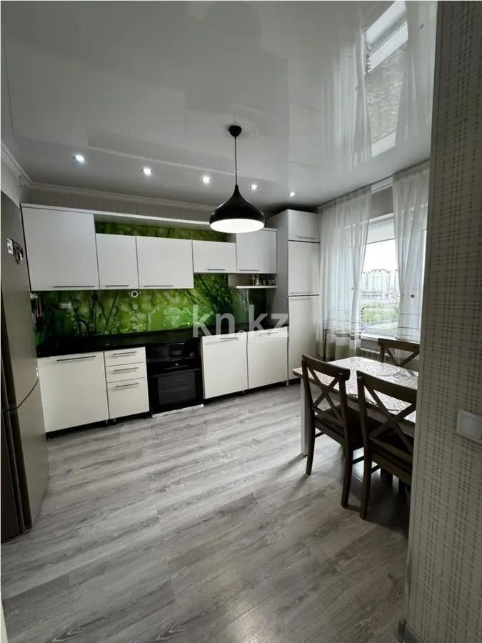 Продажа 2-комнатной квартиры, 68 м² - Продажа квартир от собственников в Караганде - страница 2 фото 4 из 10