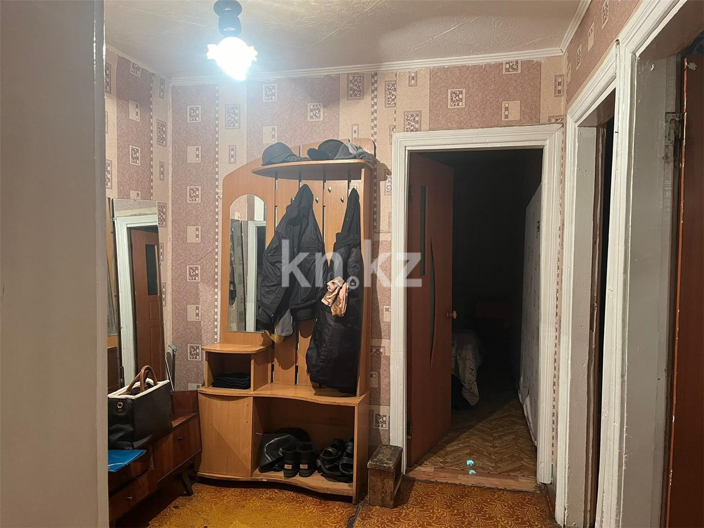Продажа 3-комнатной квартиры, 62 м², мкр-н 16 в Караганде - фото 8