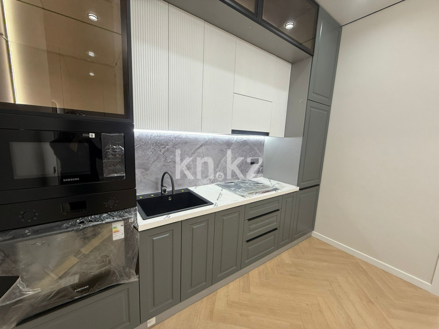 Продажа 3-комнатной квартиры, 50 м², ул. Редько, дом  3 - Продажа квартир в Алматы фото 1 из 30