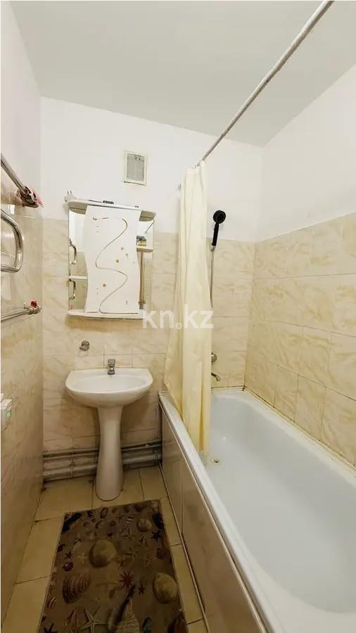 Продажа 3-комнатной квартиры, 73 м², ул. Е-496, дом  10 в Астане - фото 5