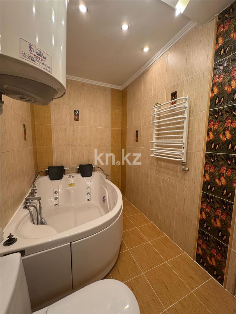 Продажа 4-комнатной квартиры, 102 м² - Продажа  четырехкомнатных квартир в Караганде фото 16 из 18