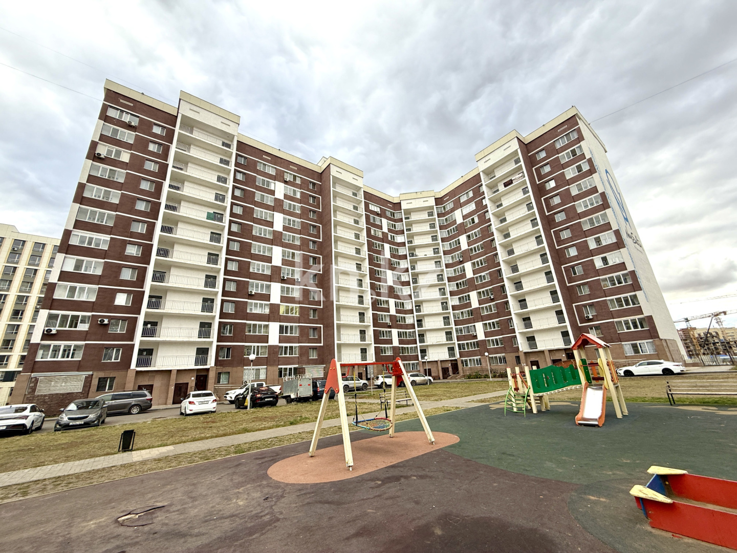 Продажа 1-комнатной квартиры, 53 м², ул. Е-15, дом  9 - Продажа квартир в Астане фото 1 из 17