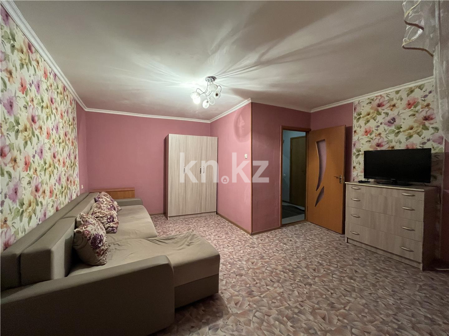 Продажа 1-комнатной квартиры, 36 м², ул. Мусрепова в Астане - фото 4