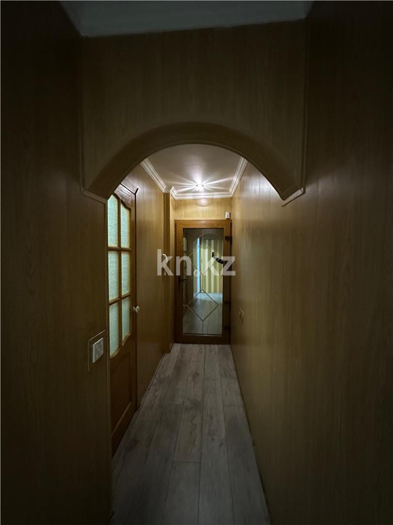 Продажа 2-комнатной квартиры, 43 м², мкр-н 23 в Караганде - фото 9