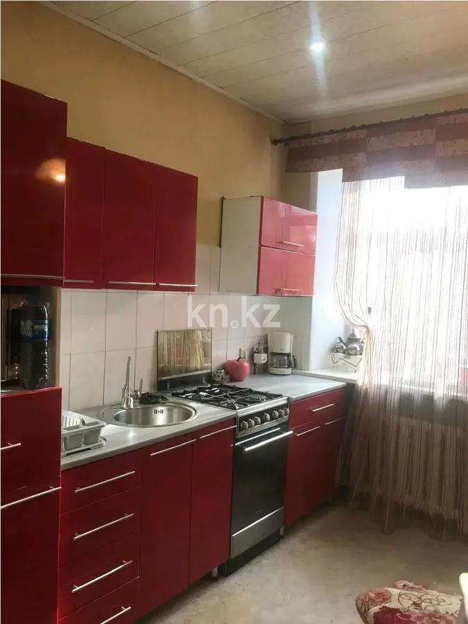 Продажа 3-комнатной квартиры, 74 м², пр. Бухар-жырау, дом  28а - Продажа квартир в Караганде фото 2 из 5