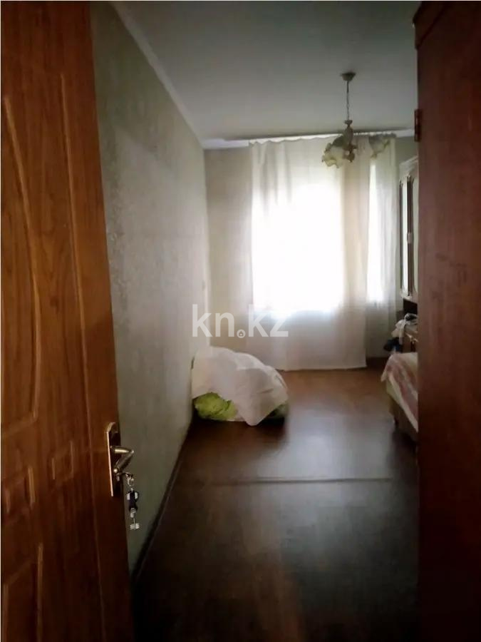 Продажа 2-комнатной квартиры, 45 м², мкр-н 4, дом  17 в Алматы - фото 2 Продажа 2-комнатной квартиры, 45 м², мкр-н 4, дом  17 в Алматы - фото 2