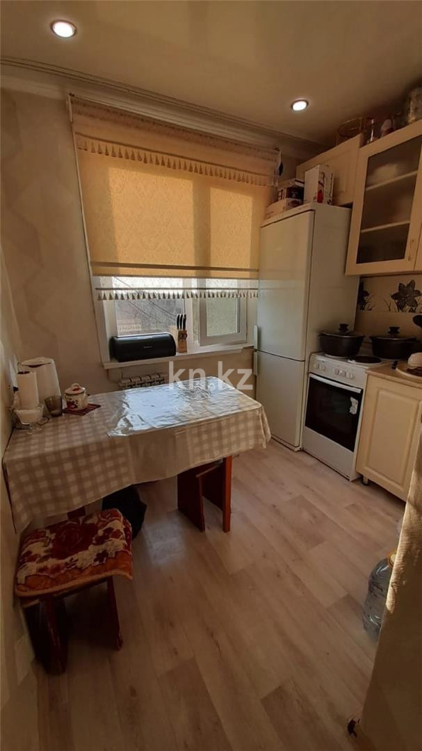 Продажа 2-комнатной квартиры, 45 м², мкр-н 14 в Караганде - фото 5
