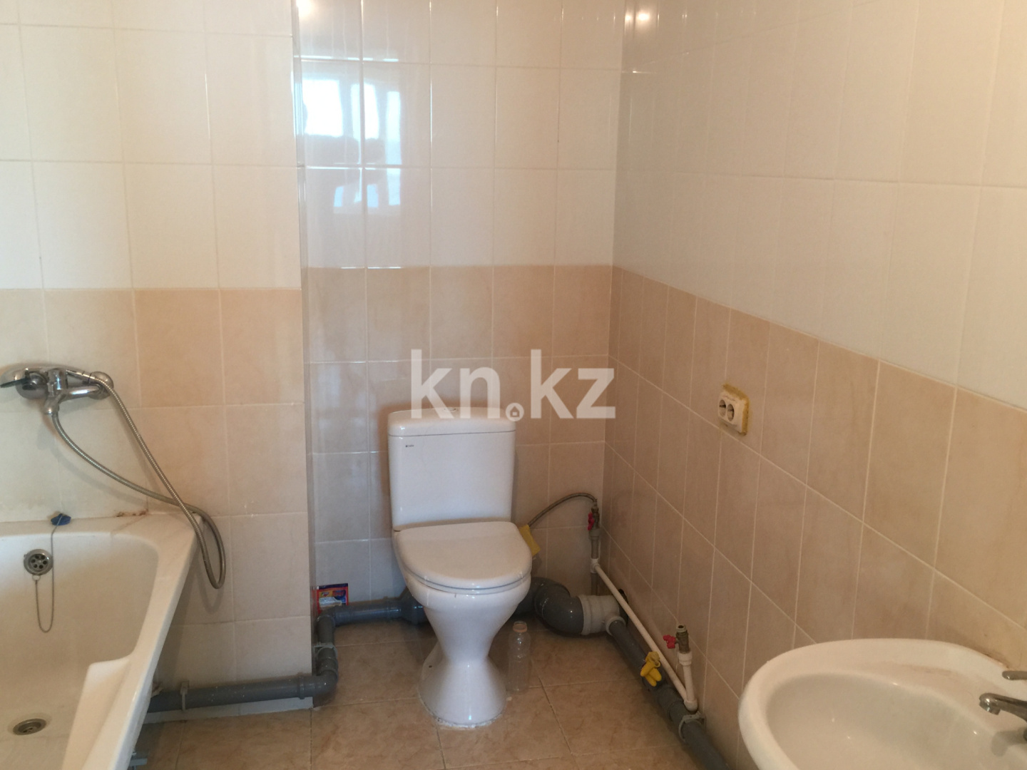 Продажа 3-комнатной квартиры, 93 м², пр. Женис, дом  67 - ул. Молдагуловой в Астане - фото 18