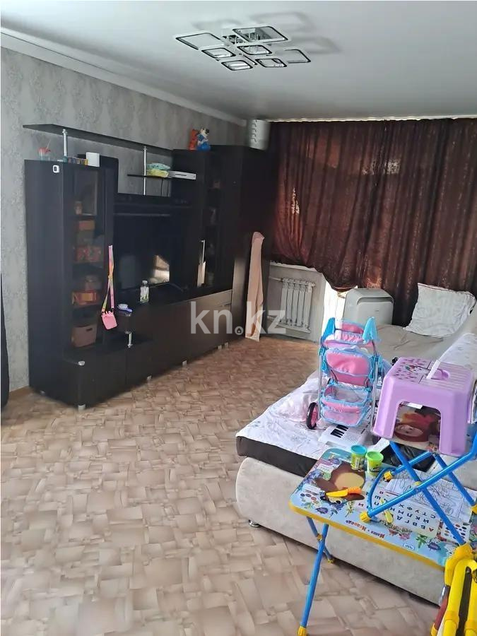Продажа 2-комнатной квартиры, 44 м², ул. Гоголя, дом  35 - Продажа квартир без посредников в Караганде фото 1 из 6
