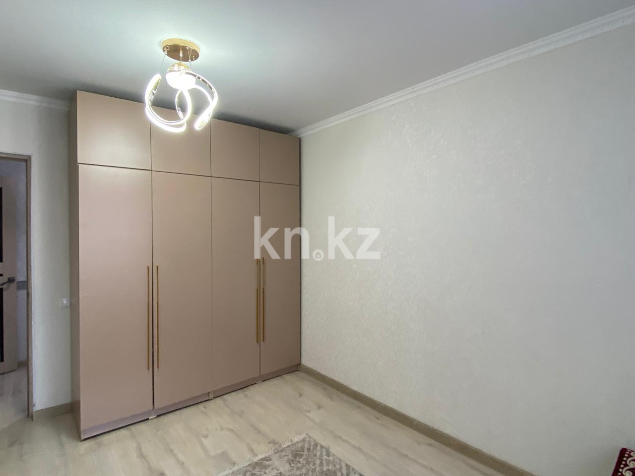 Продажа 2-комнатной квартиры, 50.5 м², 15 мкр. - Продажа квартир в Караганде фото 6 из 9
