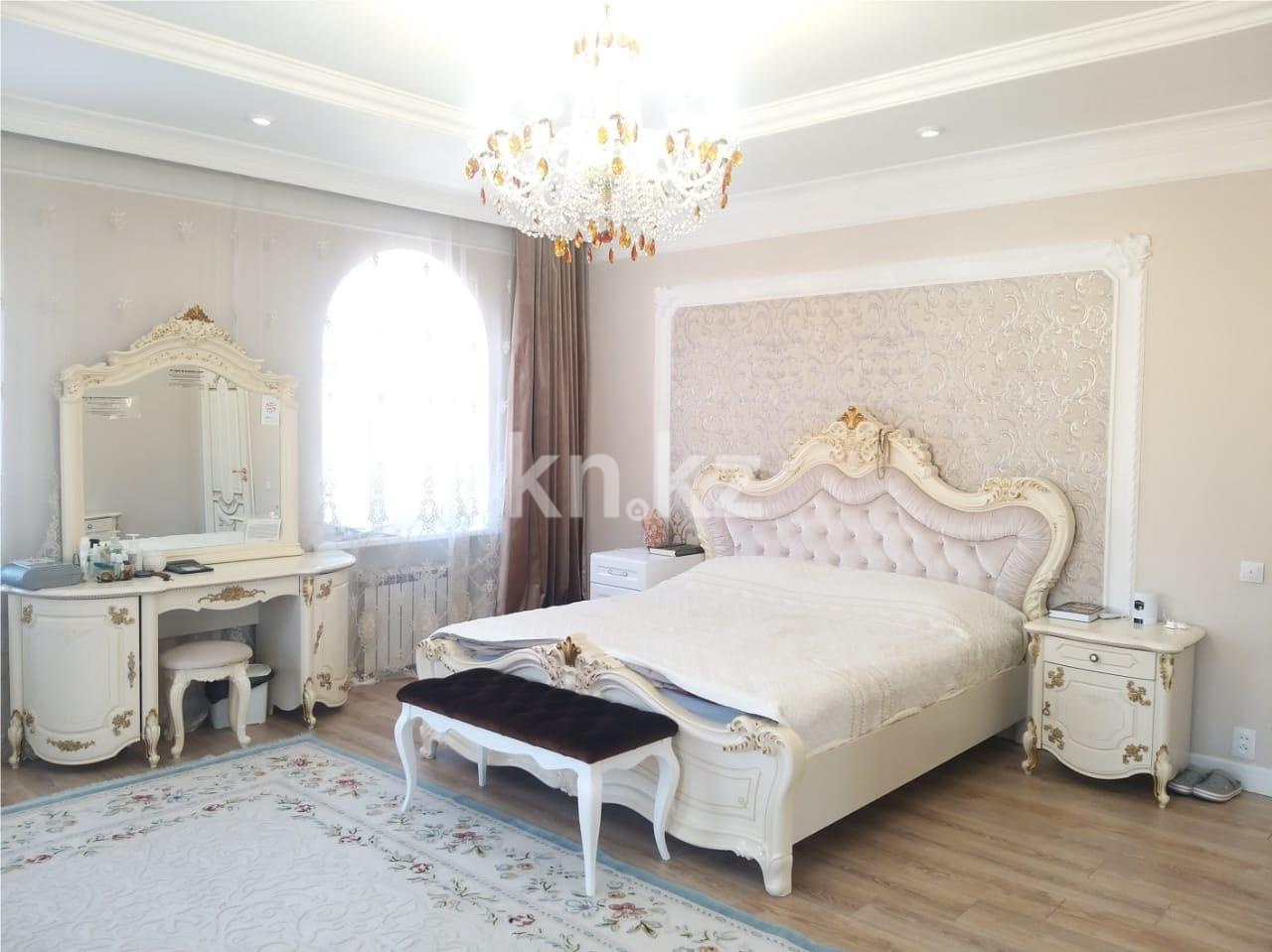 Продажа 5-комнатного дома, 520 м², ул. Муканова - Продажа домов и коттеджей в Караганде фото 8 из 51