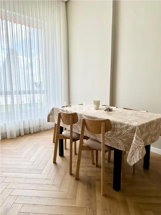Продажа 3-комнатной квартиры, 103 м², ул. Толе би, дом  52 - Продажа  трехкомнатных квартир в новостройках Астаны без посредников фото 2 из 5