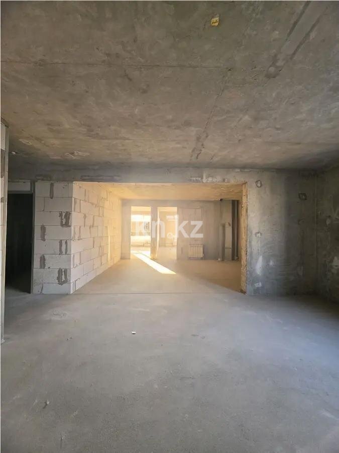 Продажа 3-комнатной квартиры, 109.9 м² в Алматы - фото 3