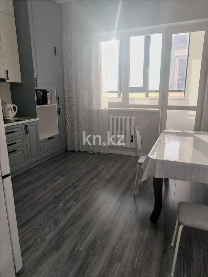 Продажа 1-комнатной квартиры, 44 м², пр. Кабанбай батыра, дом  4/2 в Астане - фото 2