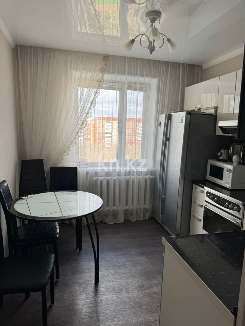 Продажа 3-комнатной квартиры, 63 м² в Караганде