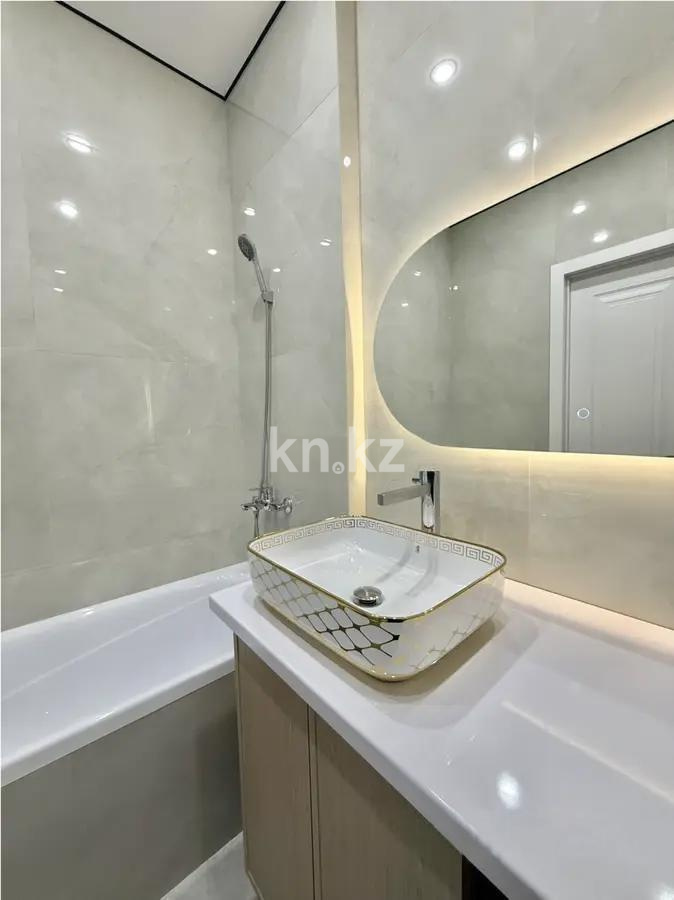 Продажа 2-комнатной квартиры, 63 м², ул. Е-36, дом  5 в Астане - фото 4