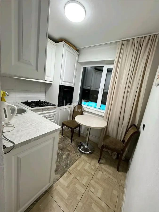 Продажа 3-комнатной квартиры, 57 м² - Продажа квартир от собственников в Караганде - страница 2 фото 4 из 6