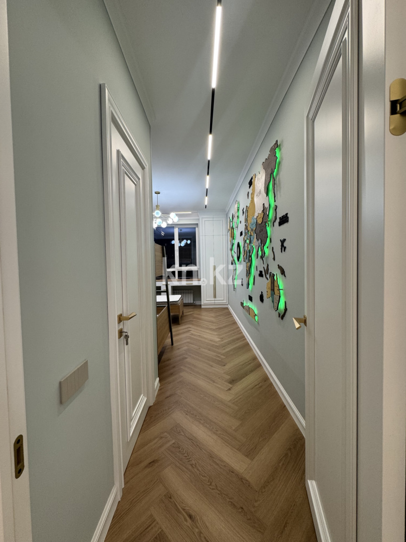 Продажа 3-комнатной квартиры, 115 м², ул. Утеген батыра, дом  11д - Продажа квартир в Алматы фото 18 из 40