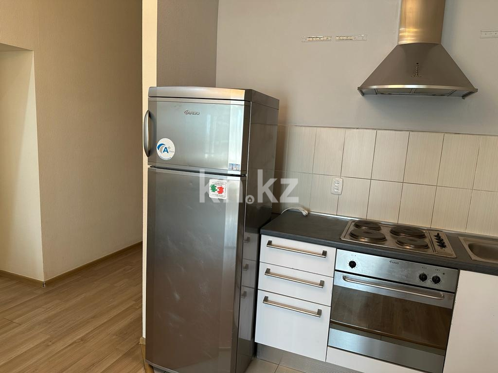 Продажа 2-комнатной квартиры, 82 м², пр. Н. Абдирова в Караганде - фото 8