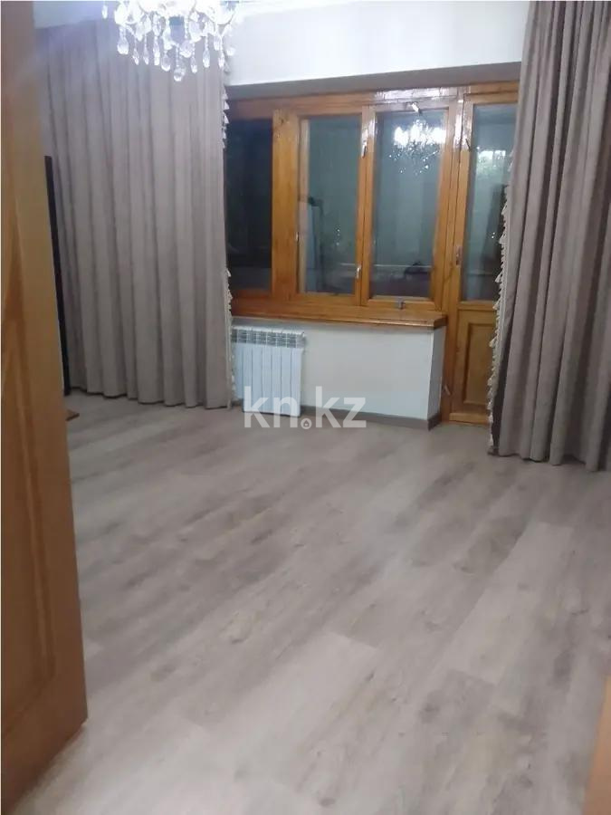 Продажа 3-комнатной квартиры, 78 м², ул. Желтоксан, дом  137 - Продажа квартир в Алматы фото 1 из 8