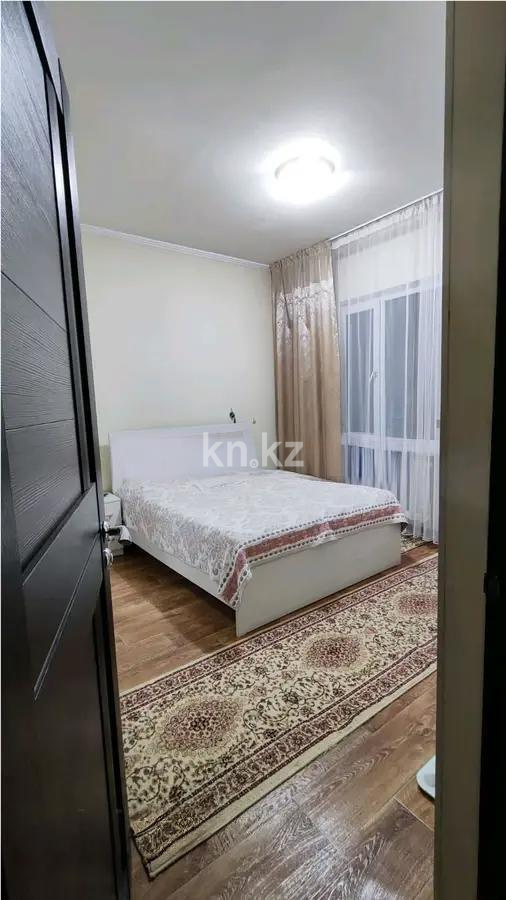 Продажа 3-комнатной квартиры, 65.4 м², мкр-н Аксай-4, дом  88 в Алматы - фото 2