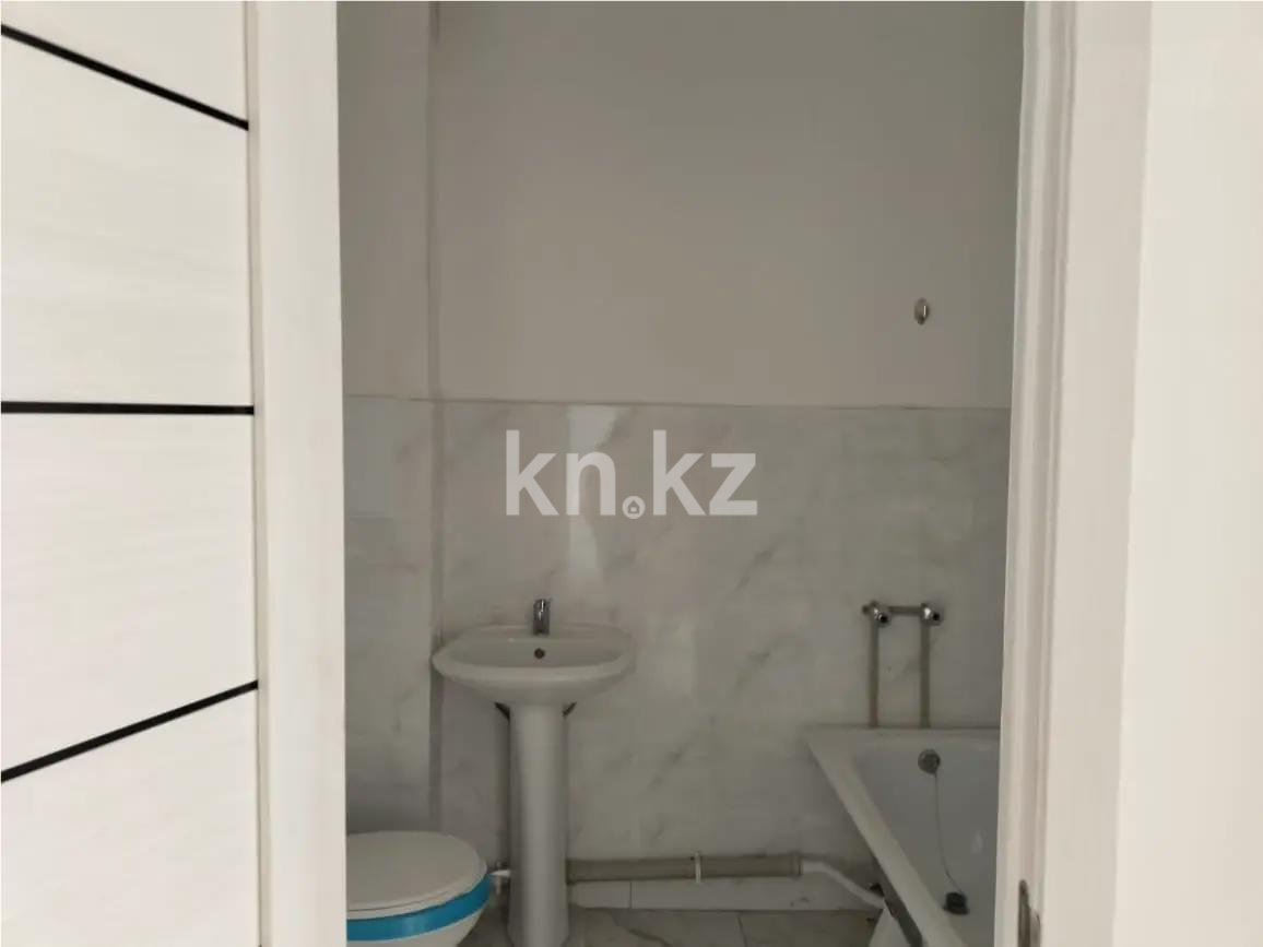 Продажа 2-комнатной квартиры, 54.8 м² в Алматы - фото 2