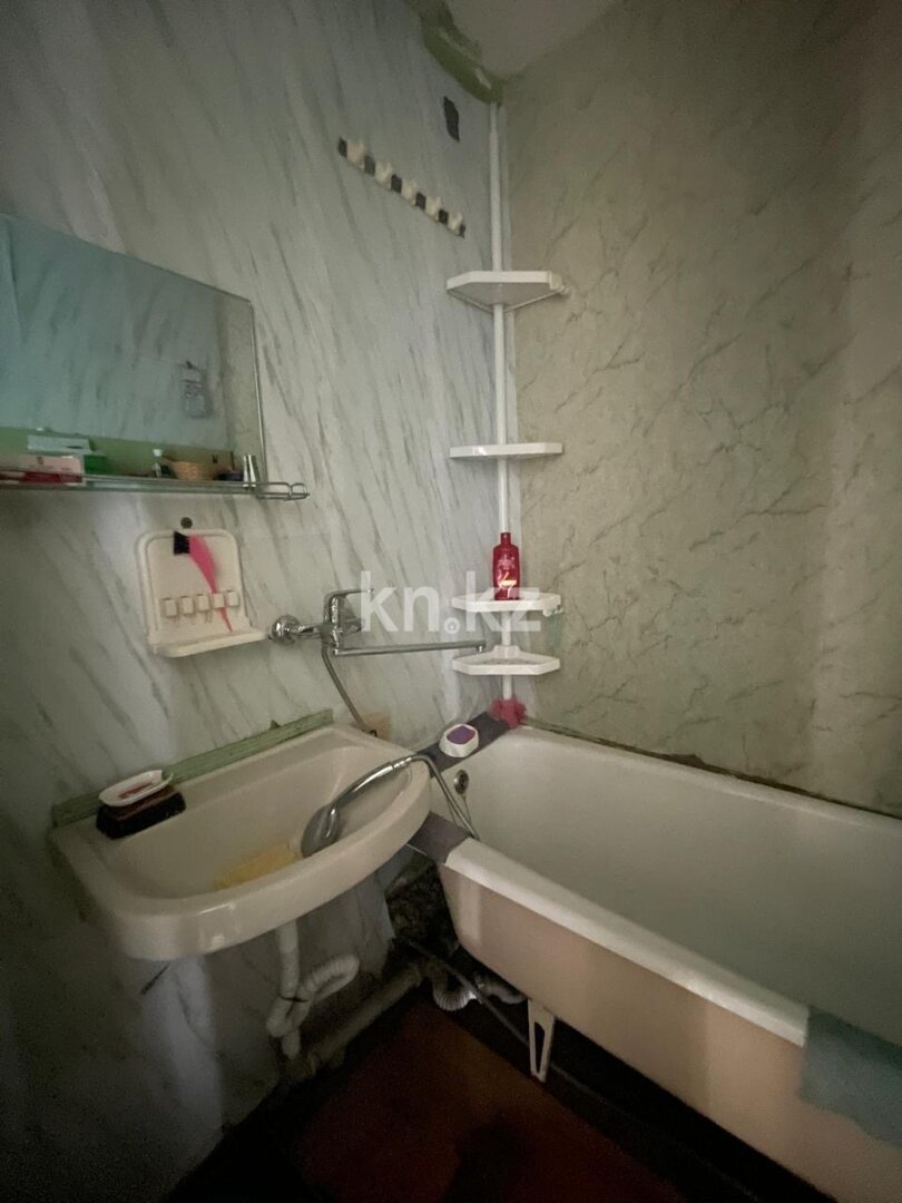 Продажа 3-комнатной квартиры, 64.5 м² в Караганде - фото 12