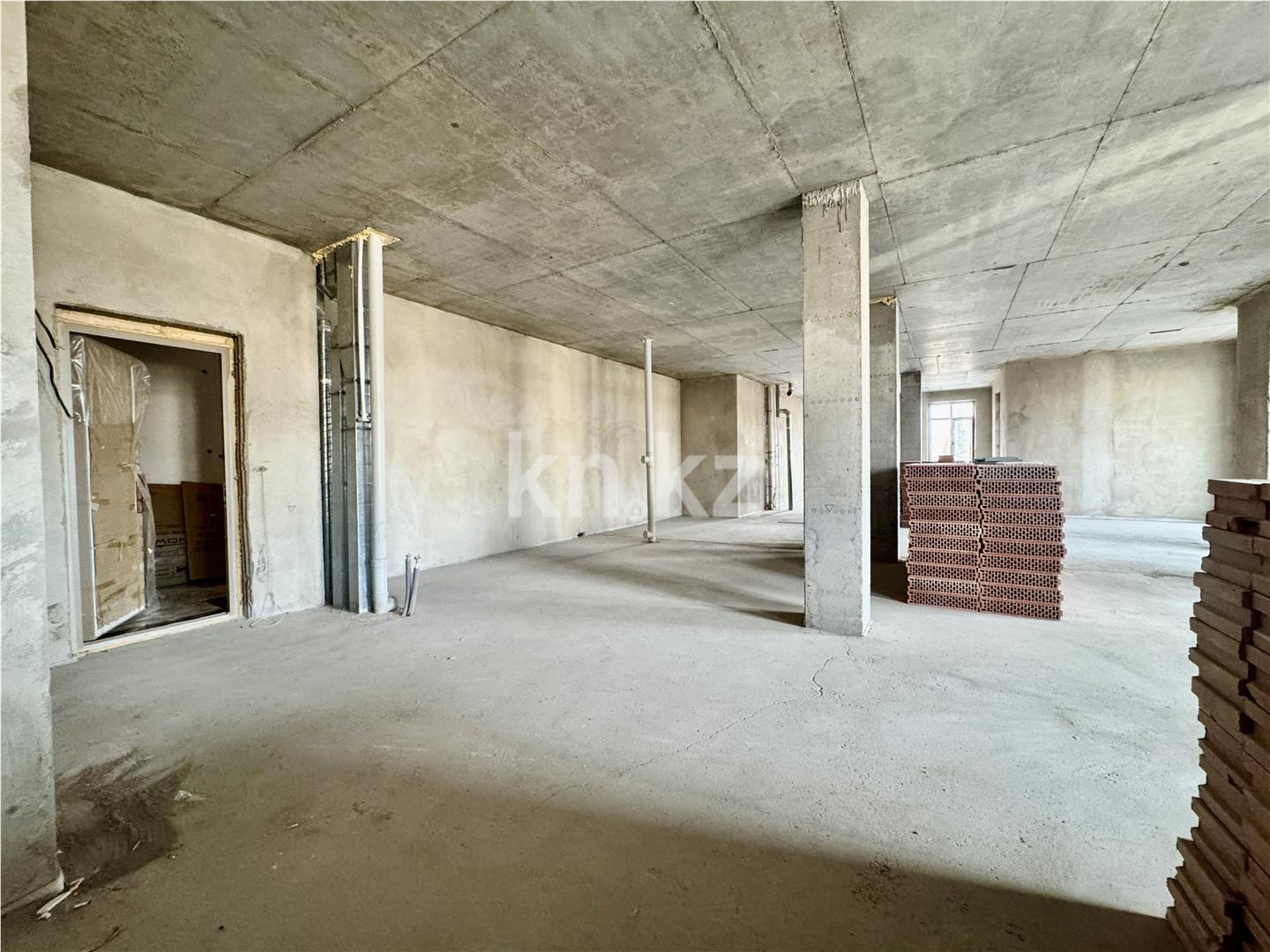 Продажа 6-комнатной квартиры, 165 м², ул. Мичурина, дом  11/12 - Продажа  пятикомнатных квартир в Караганде фото 10 из 17