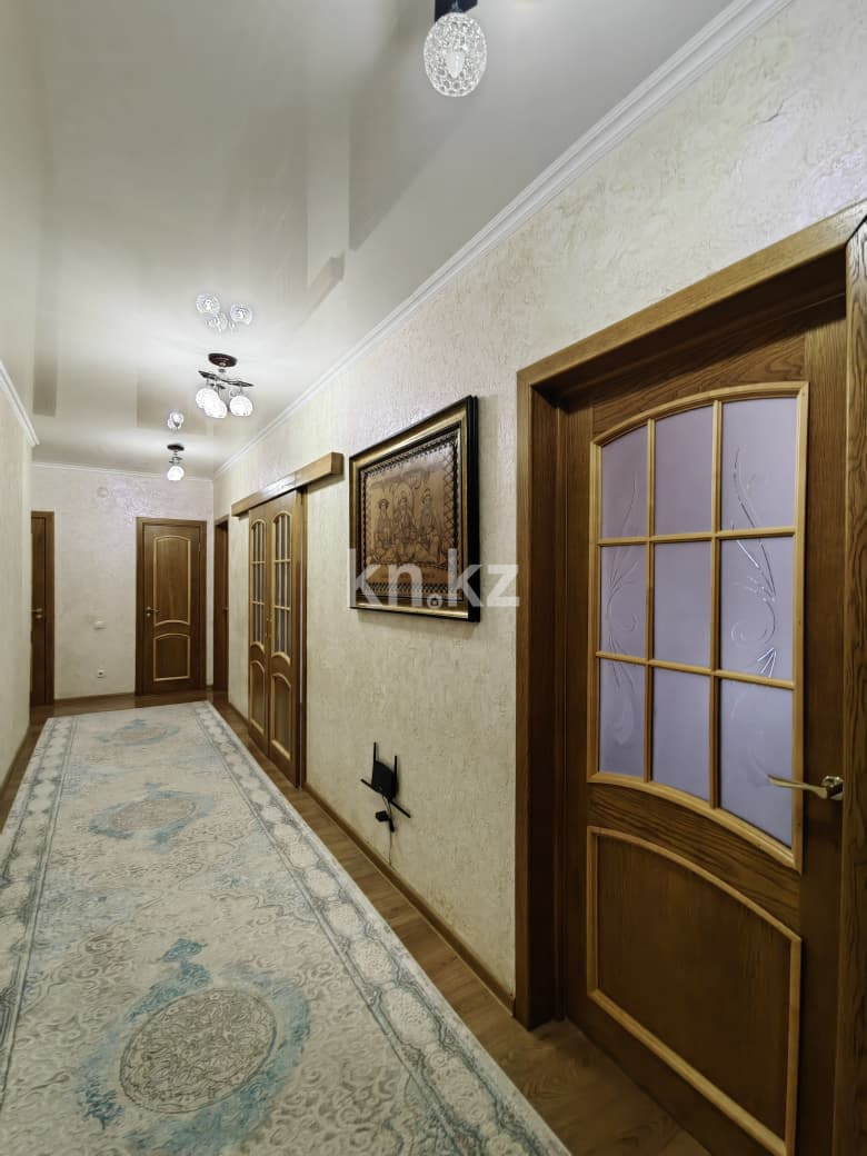 Продажа 3-комнатной квартиры, 90 м² - Продажа квартир в Караганде на Юго-Востоке - страница 10 фото 24 из 32