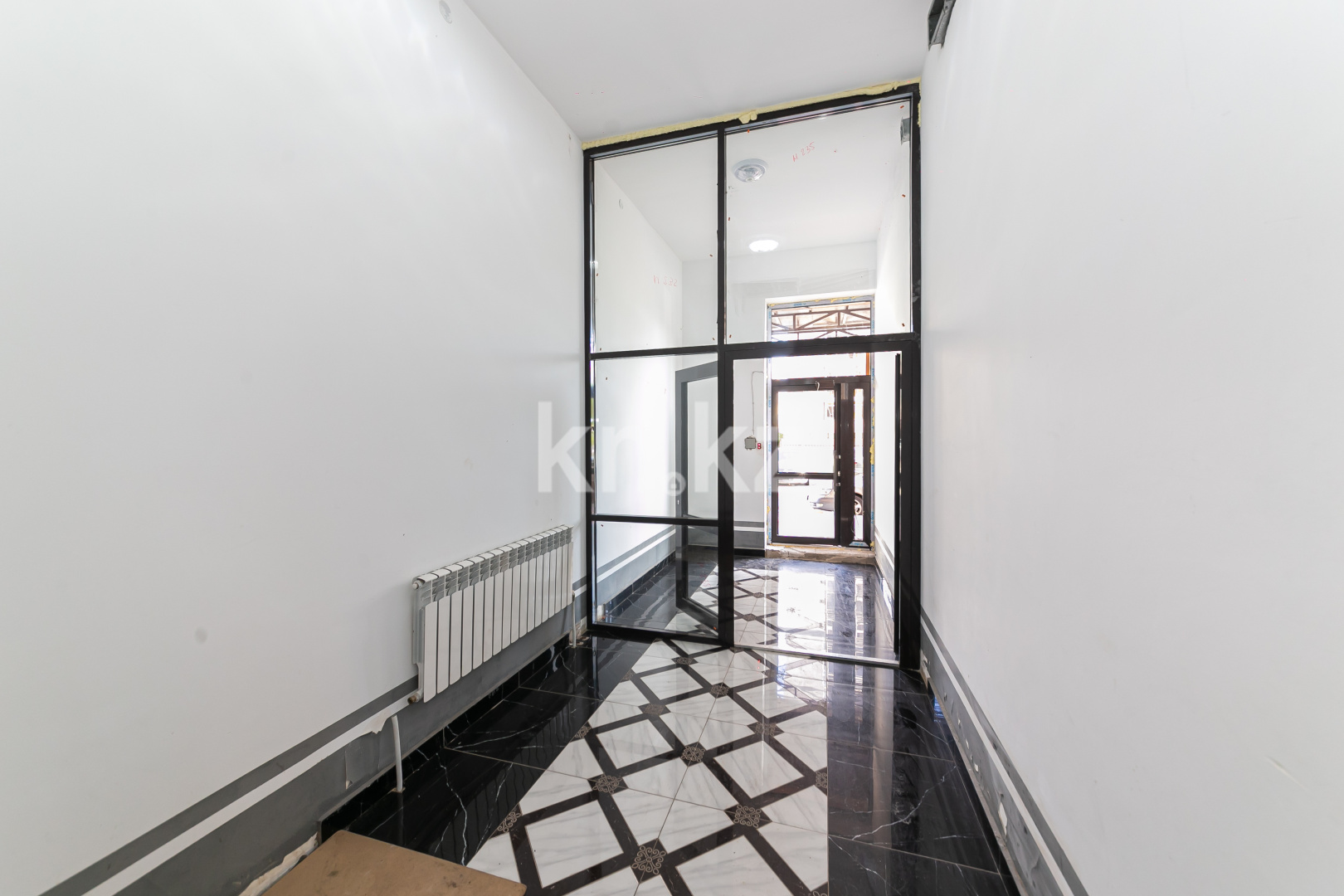 Продажа 1-комнатной квартиры, 36 м², ул. Айнакол, дом  66/2 в Астане - фото 10