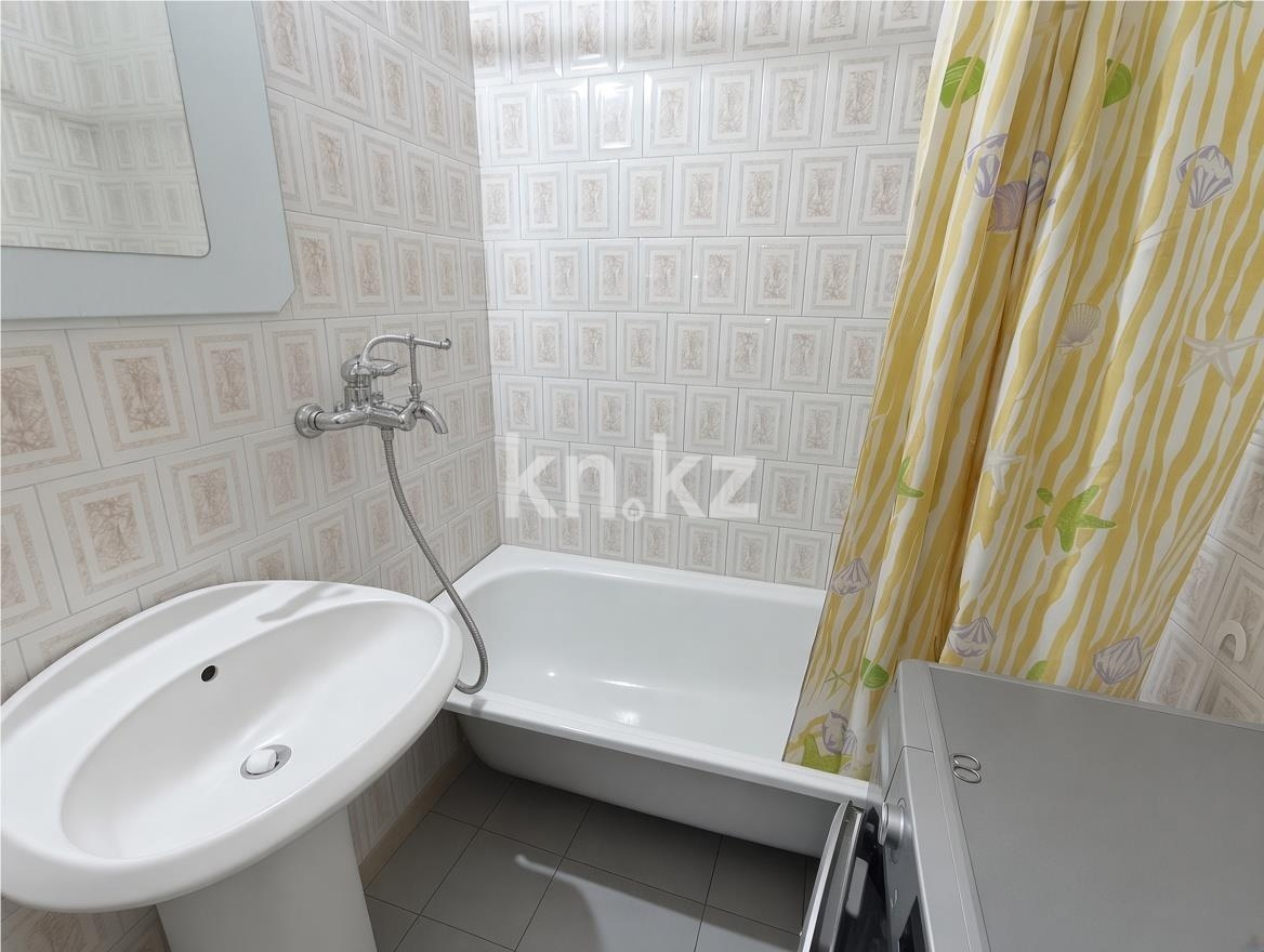 Продажа 3-комнатной квартиры, 65 м² в Караганде - фото 4