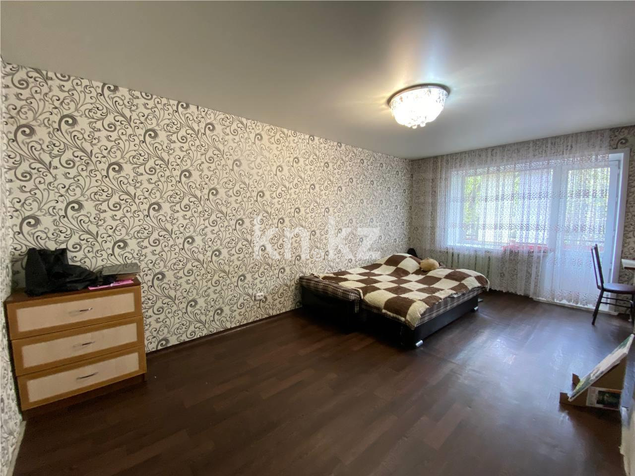 Продажа 1-комнатной квартиры, 30 м², мкр-н 21 - Продажа  однокомнатных квартир в Караганде с фото фото 1 из 7