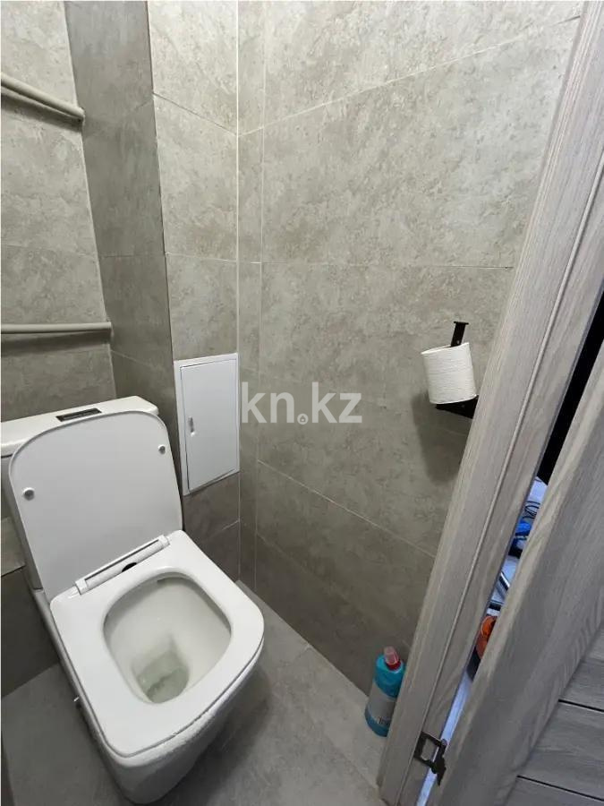 Продажа 3-комнатной квартиры, 60 м², ул. Шашкина, дом  23 в Алматы - фото 8